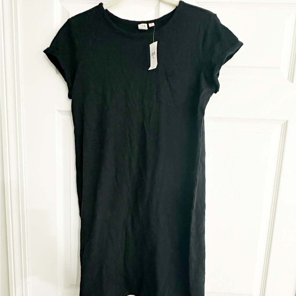 GAP Black T-shirt Dress Crew Neck Short Sleeve NWT